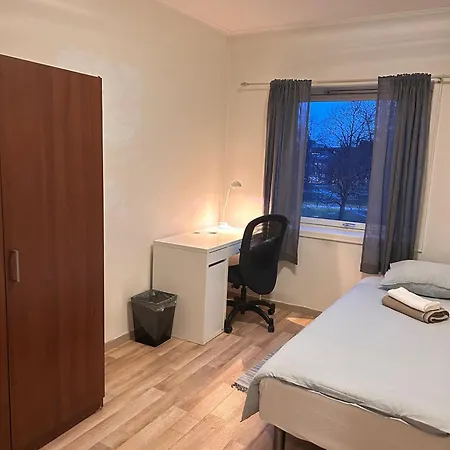 ホームステイ Single-bed In Located In *